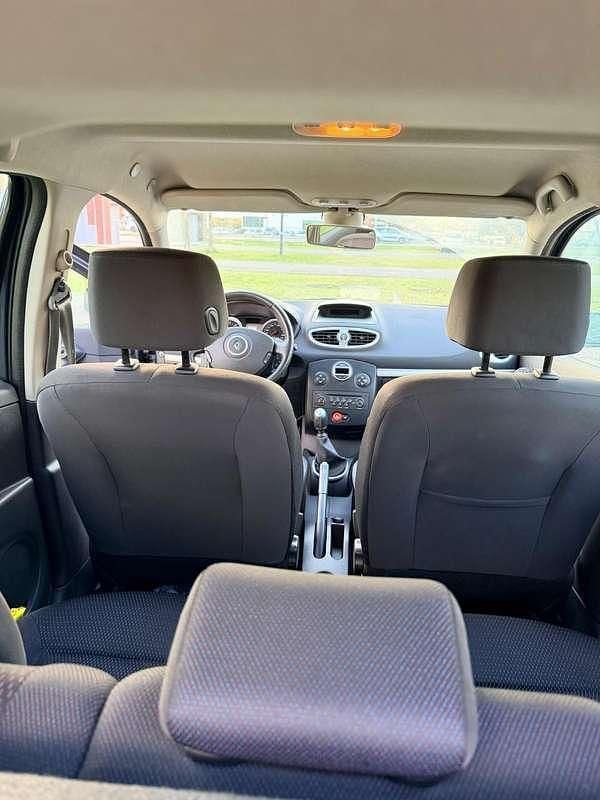 Usata Renault Clio II Luxe 86 CV (63 kW) 2008 Grigio Berlina