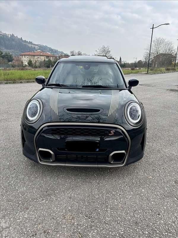 Usata Mini Cooper S Resolute Edition 178 CV (130 kW) 2023 Verde Utilitaria