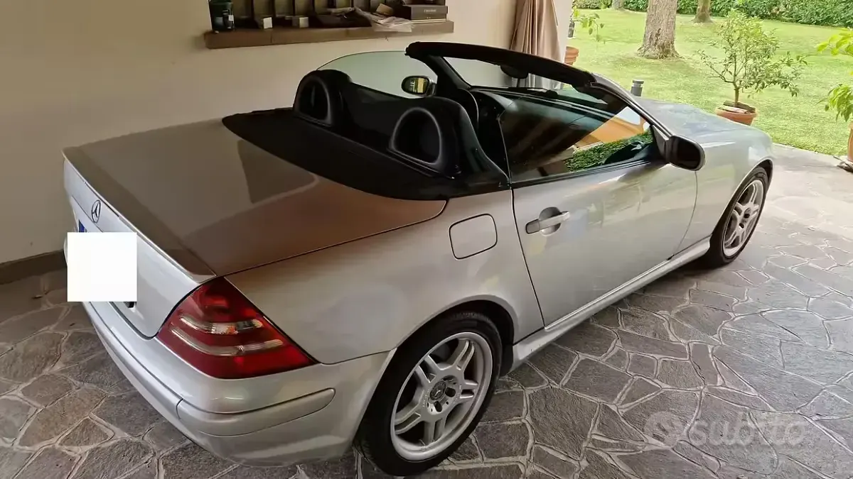 Usata Mercedes SLK32 AMG AMG 353 CV (259 kW) 2001 Grigio Cabrio