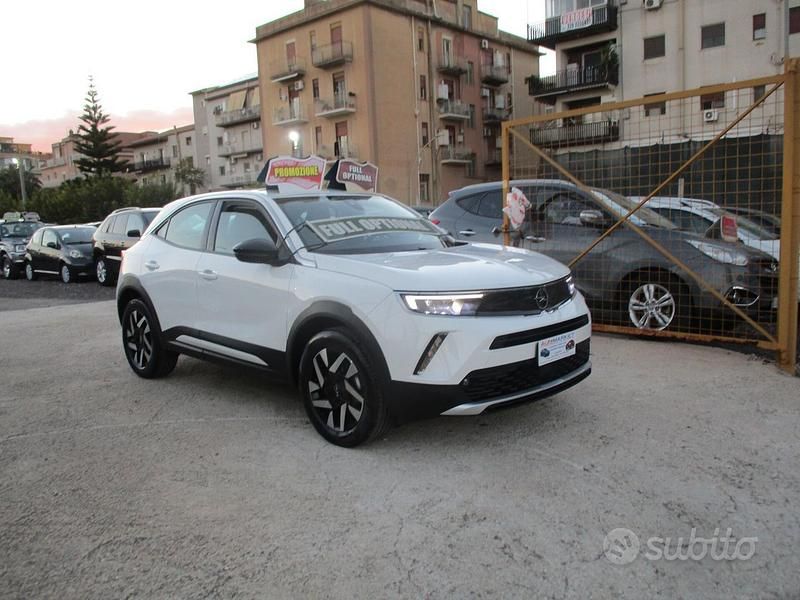 Usata Opel Mokka 101 CV (74 kW) 2021 Bianco SUV