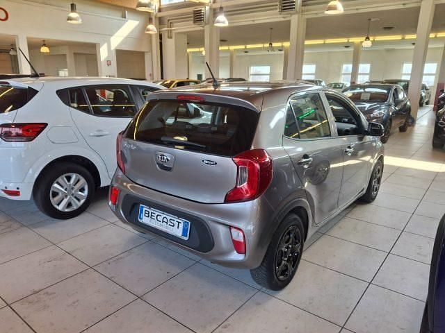 Usata Kia Picanto Active 67 CV (49 kW) 2017 Grigio scuro Utilitaria
