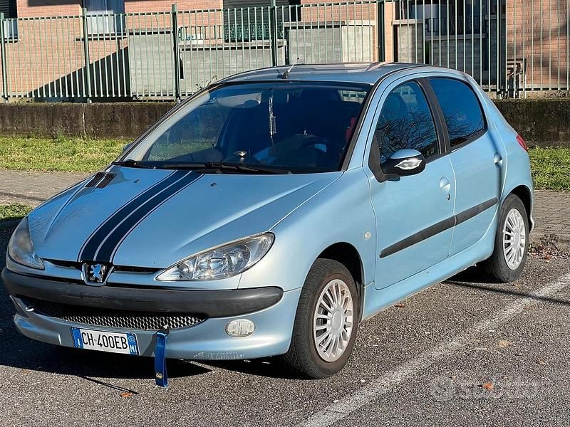 Usata Peugeot 206 2003 Marrone Berlina