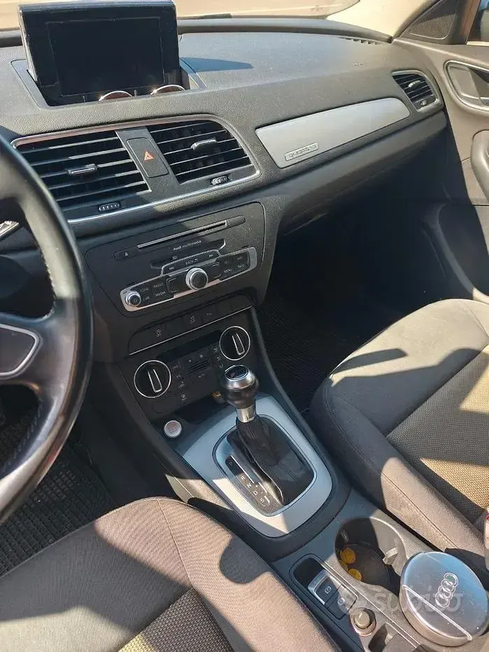 Usata Audi Q3 150 CV (110 kW) 2015 Nero SUV