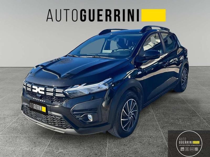 Usata Dacia Sandero Expression 101 CV (74 kW) 2024 Nero Utilitaria