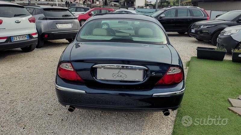 Usata Jaguar S-Type S 237 CV (174 kW) 2001 Blu Berlina