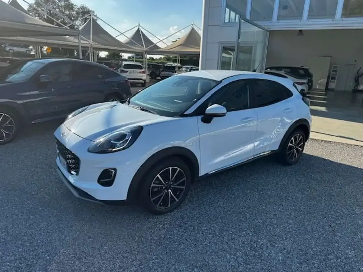 Usata Ford Puma Titanium S 120 CV (88 kW) 2022 Bianco SUV