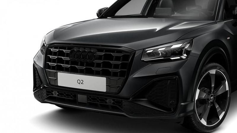Nuova Audi Q2 150 CV (110 kW) 2026 Grigio daytona perlato SUV