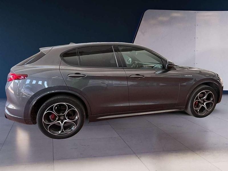 Usata Alfa Romeo Stelvio Veloce 209 CV (153 kW) 2022 Grigio SUV
