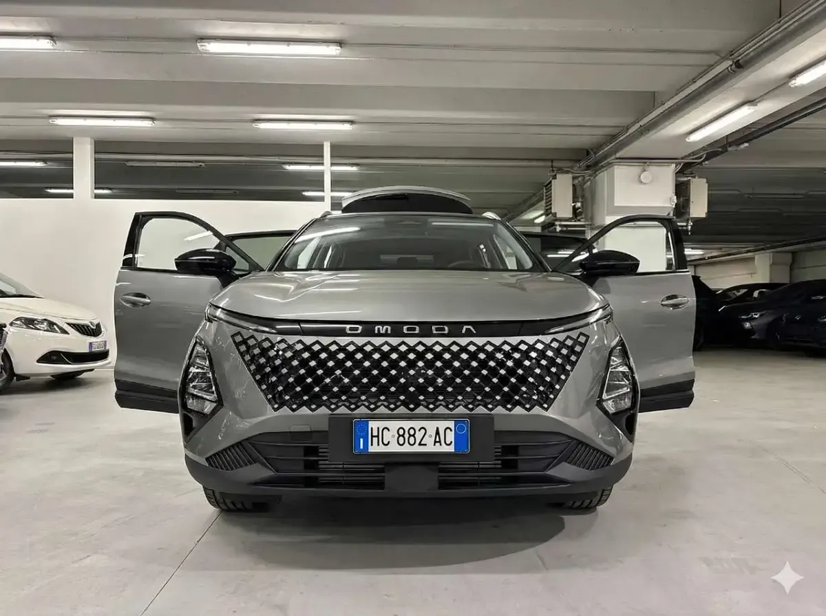Nuova Omoda 5 147 CV (108 kW) 2026 Grigio SUV