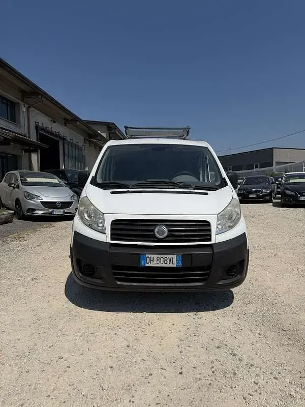 Usata Fiat Scudo 90 CV (66 kW) 2007 Bianco Furgone