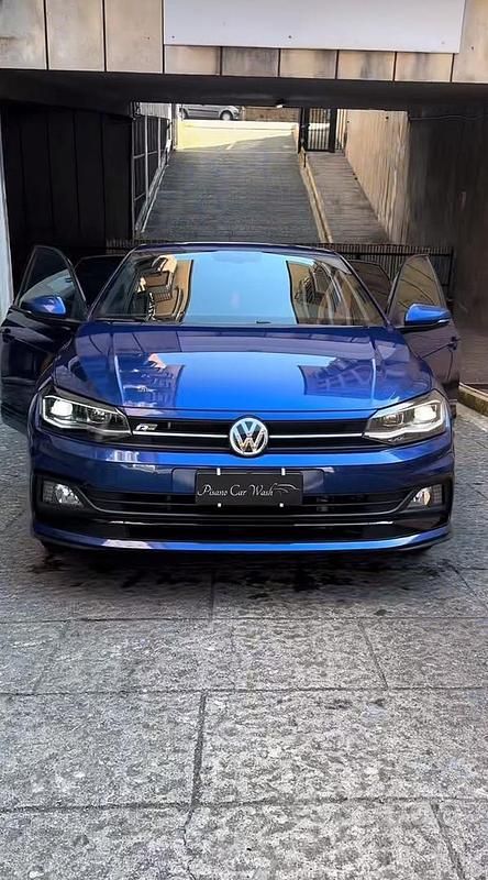 Usata VW Polo 2018 Blu Utilitaria