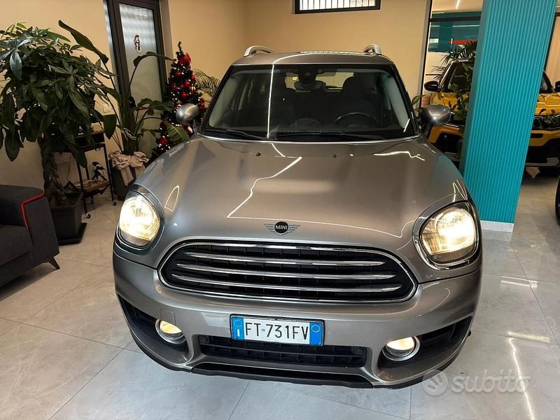 Usata Mini One D Countryman Hype 115 CV (84 kW) 2018 Giallo SUV