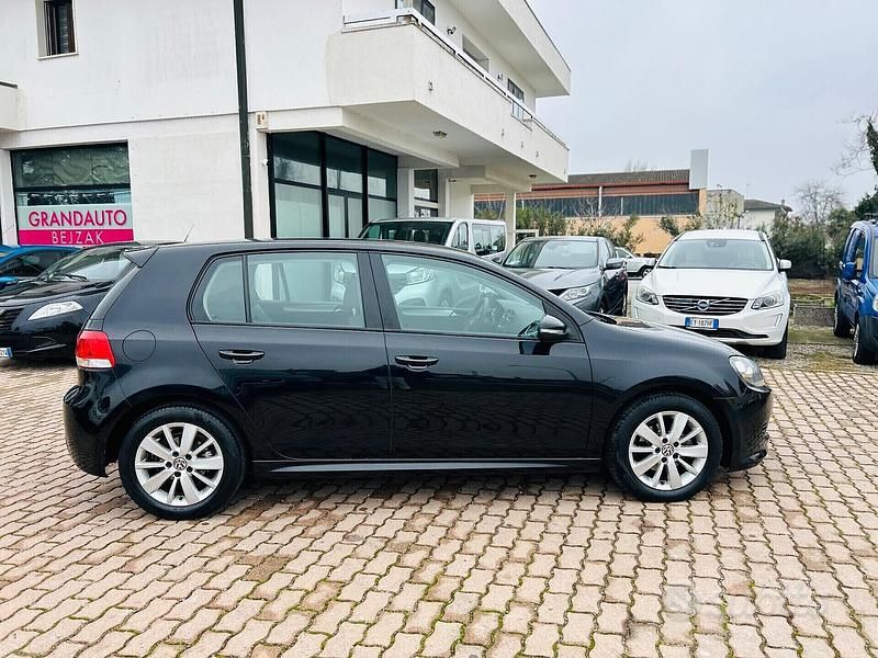 Usata VW Golf VII Highline 105 CV (77 kW) 2012 Nero Berlina
