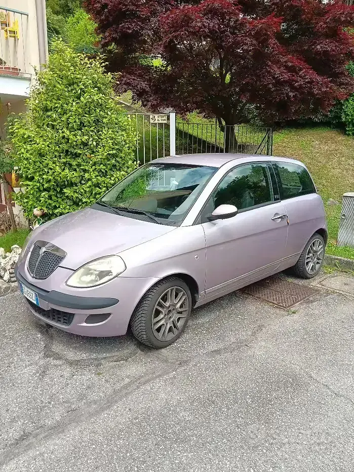 Usata Lancia Ypsilon 69 CV (50 kW) 2011 Utilitaria