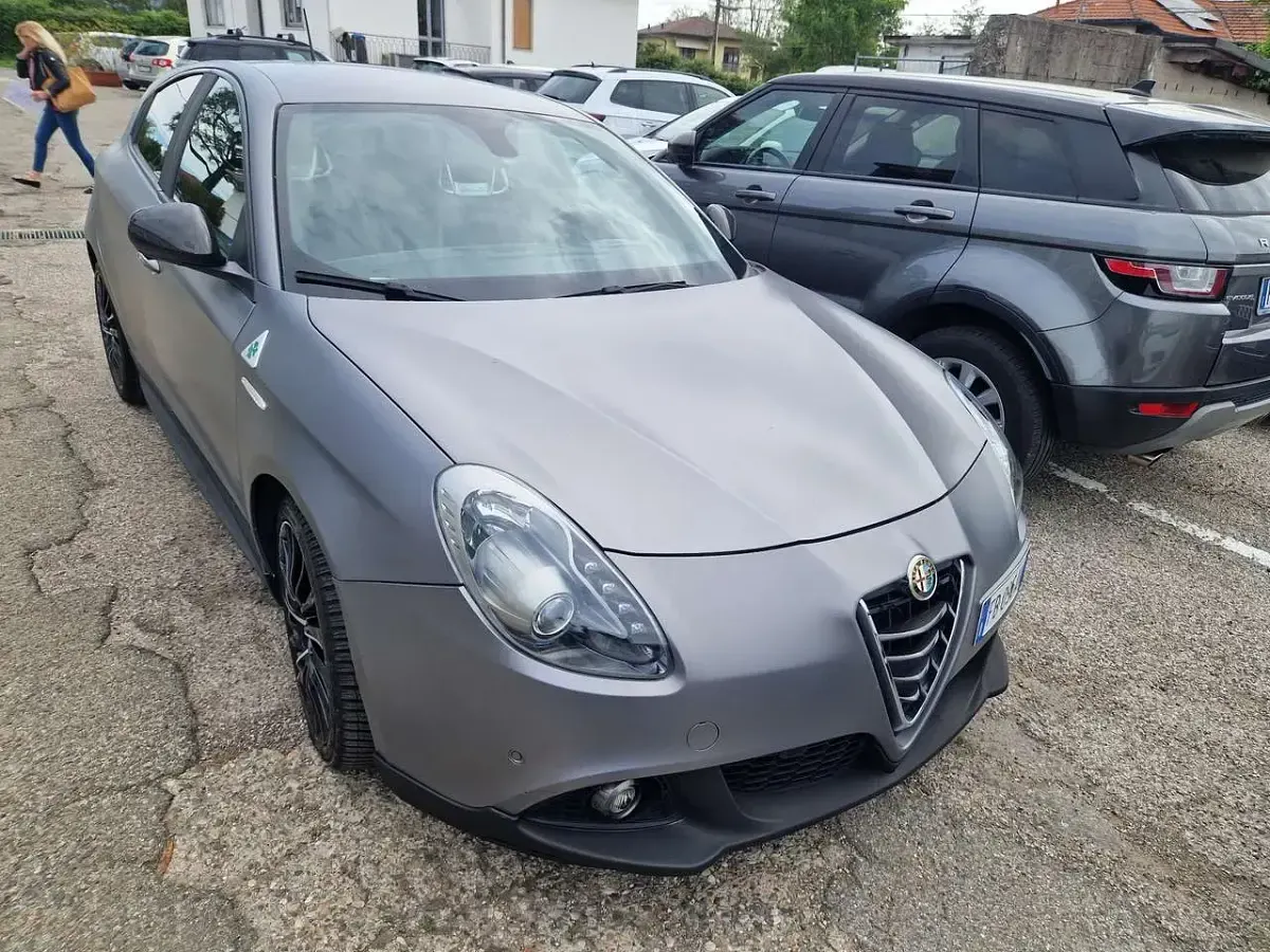 Usata Alfa Romeo Giulietta Quadrifoglio Verde 241 CV (177 kW) 2015 Other Utilitaria