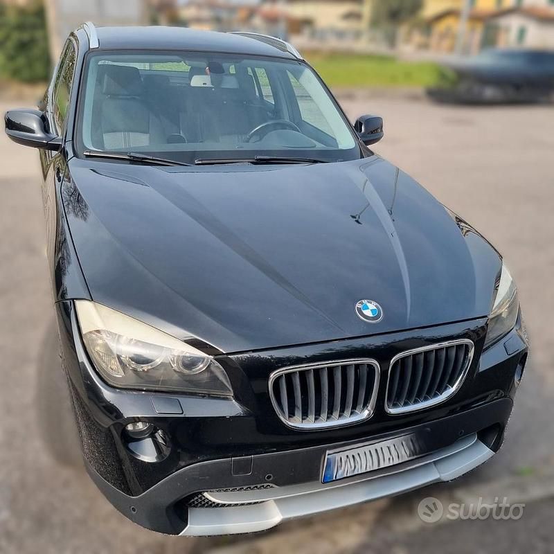 Usata BMW X1 143 CV (105 kW) 2010 Nero SUV