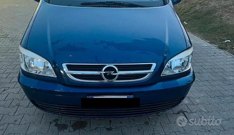 Usata Opel Zafira 101 CV (74 kW) 2005 Monovolume