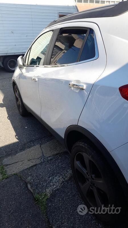 Usata Opel Mokka 120 CV (88 kW) 2015 Bianco SUV