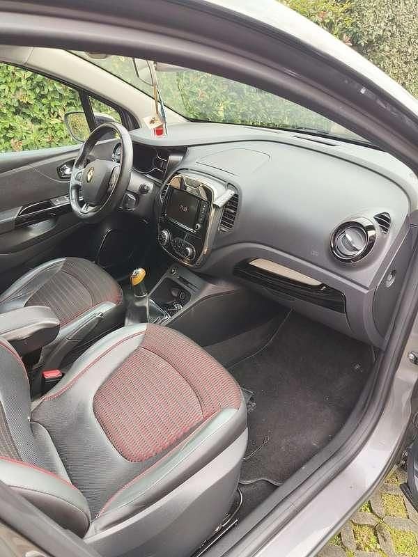 Usata Renault Captur Intens 90 CV (66 kW) 2017 SUV