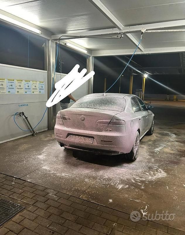 Usata Alfa Romeo 159 150 CV (110 kW) 2006 Grigio Berlina