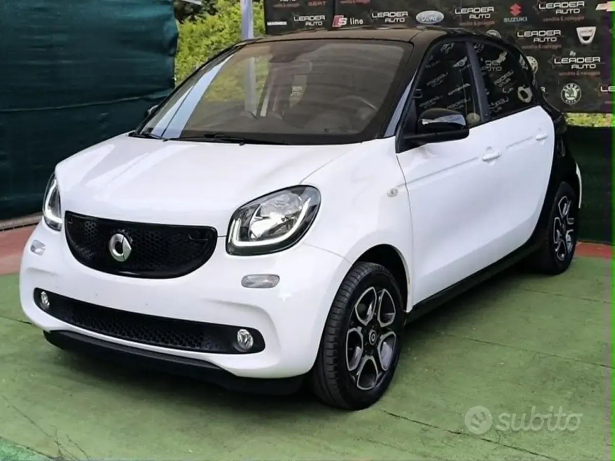 Usata Smart ForFour Prime 90 CV (66 kW) 2017 Bianco Utilitaria