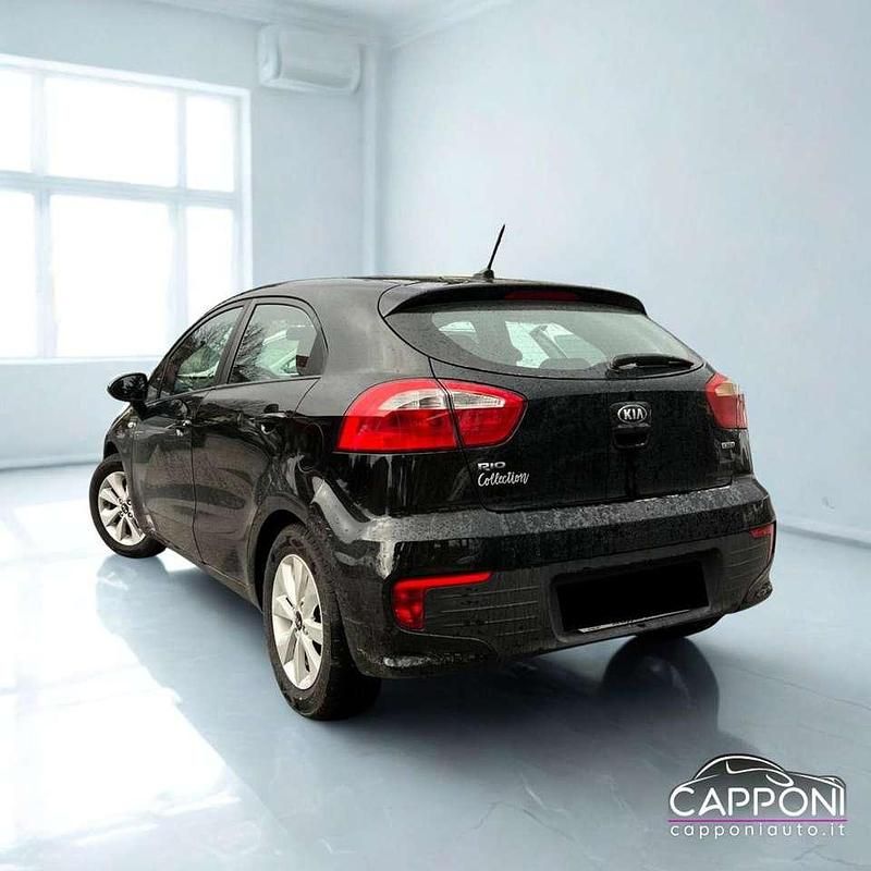 Usata Kia Rio Active 75 CV (55 kW) 2017 Nero Berlina