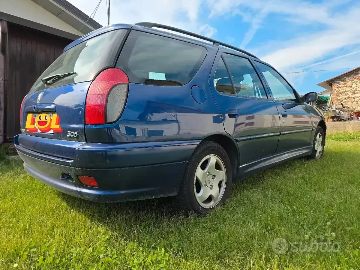 Usata Peugeot 306 75 CV (55 kW) 2001 Bluazzurro Station wagon