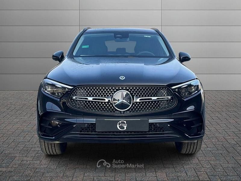 Nuova Mercedes GLC300 197 CV (144 kW) 2025 Nero Pick-up