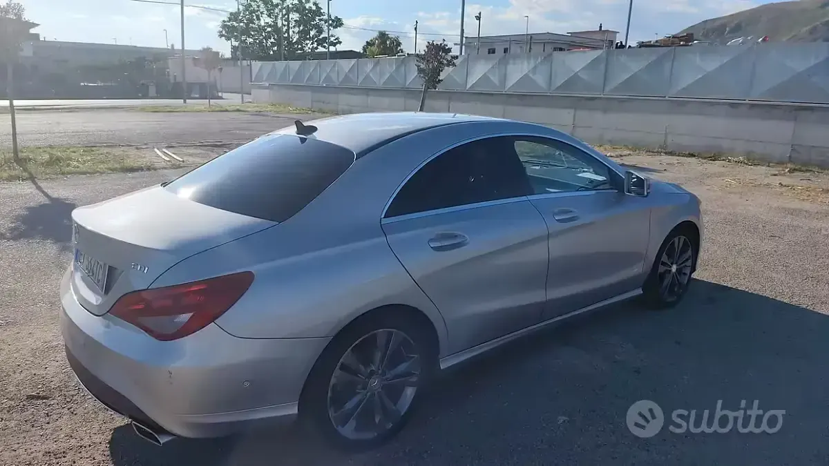 Usata Mercedes CLA220 170 CV (125 kW) 2014 Grigio Berlina