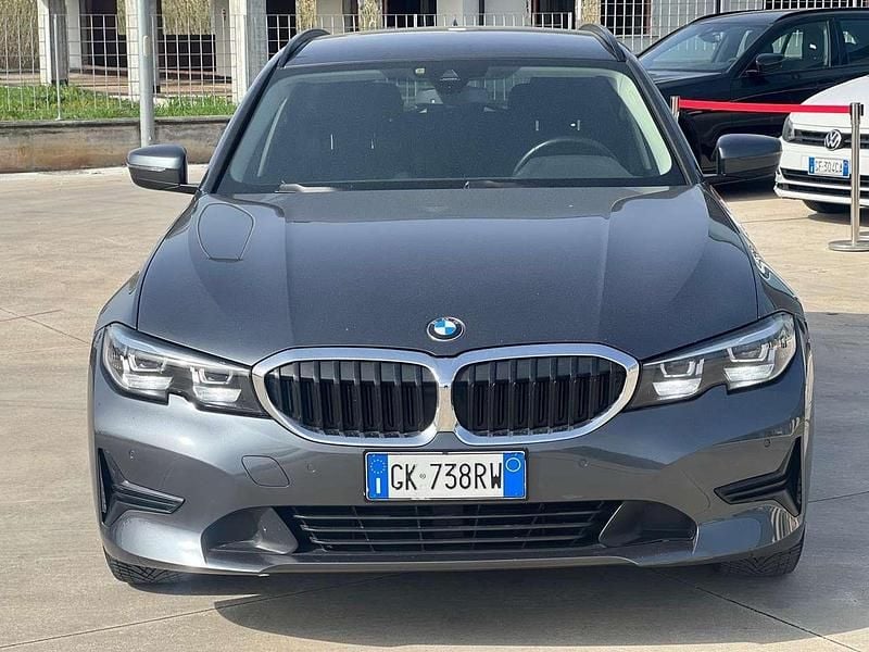 Usata BMW 316 Luxury Line 122 CV (89 kW) 2021 Other Station wagon
