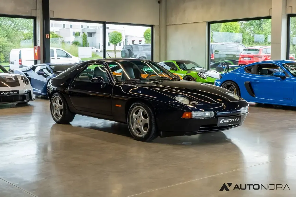 Usata Porsche 928 GTS 350 CV (257 kW) 1992 Blu Coupé