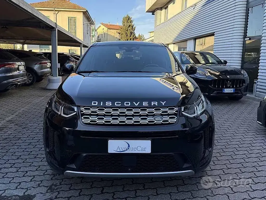 Usata Land Rover Discovery Sport HSE 204 CV (150 kW) 2021 Nero / metallizzato SUV