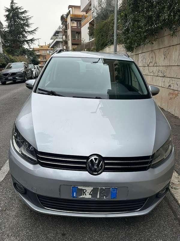 Usata VW Touran Comfortline 105 CV (77 kW) 2013 Grigio Monovolume