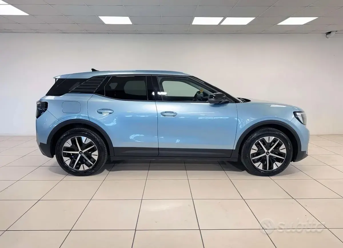 Usata Ford Explorer 88 kW (121 CV) 2024 Blu SUV