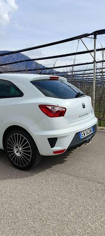 Usata Seat Ibiza SC CUPRA 179 CV (131 kW) 2014 Bianco Utilitaria