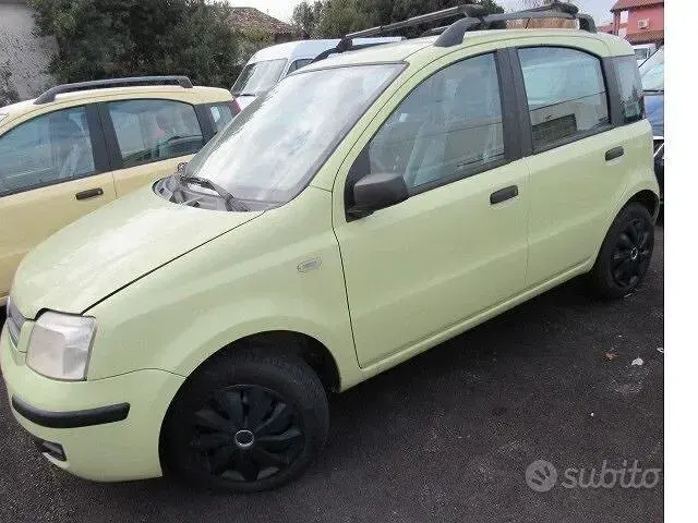 Usata Fiat Panda Dynamic 60 CV (44 kW) 2004 Verde Utilitaria