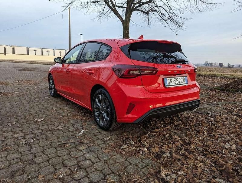 Usata Ford Focus ST-Line 125 CV (91 kW) 2023 Berlina