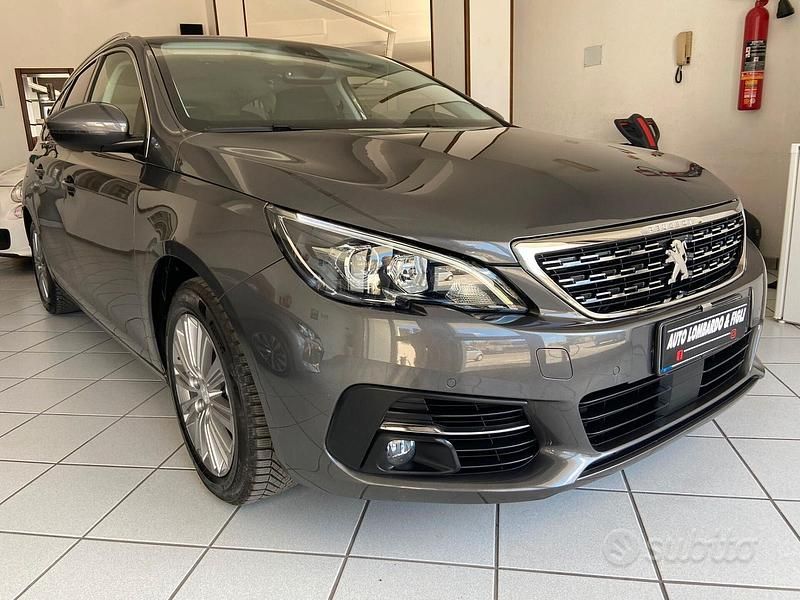 Usata Peugeot 308 Allure 131 CV (96 kW) 2021 Grigio Station wagon