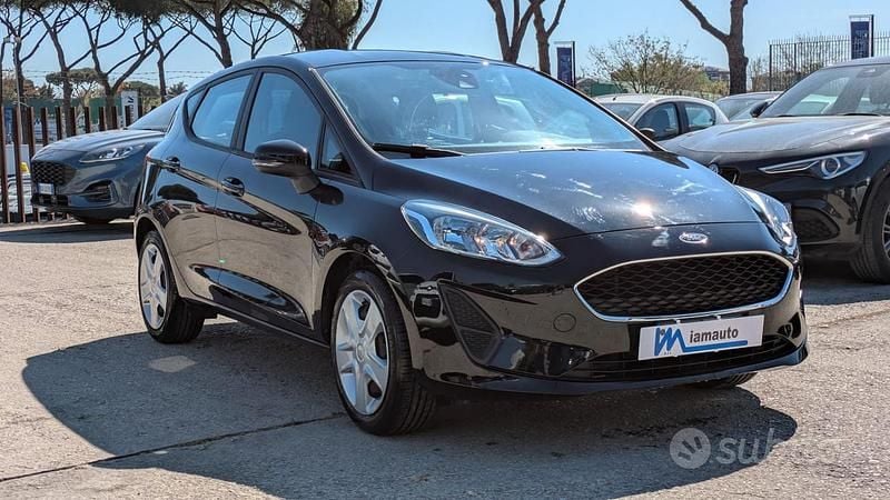 Usata Ford Fiesta 86 CV (63 kW) 2018 Nero Utilitaria