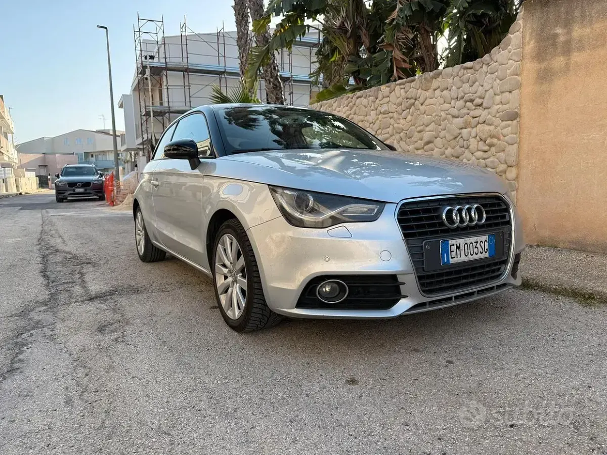 Usata Audi A1 S-Line 90 CV (66 kW) 2012 Grigio Utilitaria