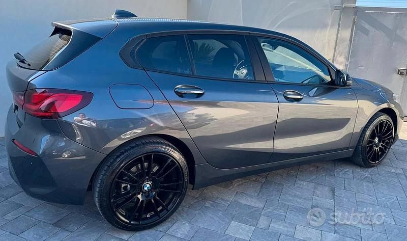 Usata BMW 116 Luxury Line 116 CV (85 kW) 2021 Utilitaria