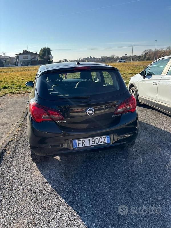 Usata Opel Corsa 90 CV (66 kW) 2019 Nero Berlina