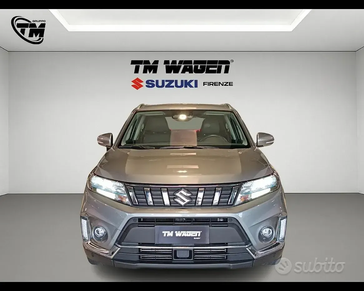 Usata Suzuki Vitara 129 CV (94 kW) 2022 Argento SUV
