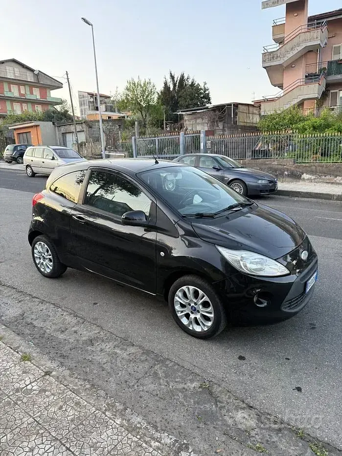 Usata Ford Ka Titanium 75 CV (55 kW) 2009 Nero Utilitaria