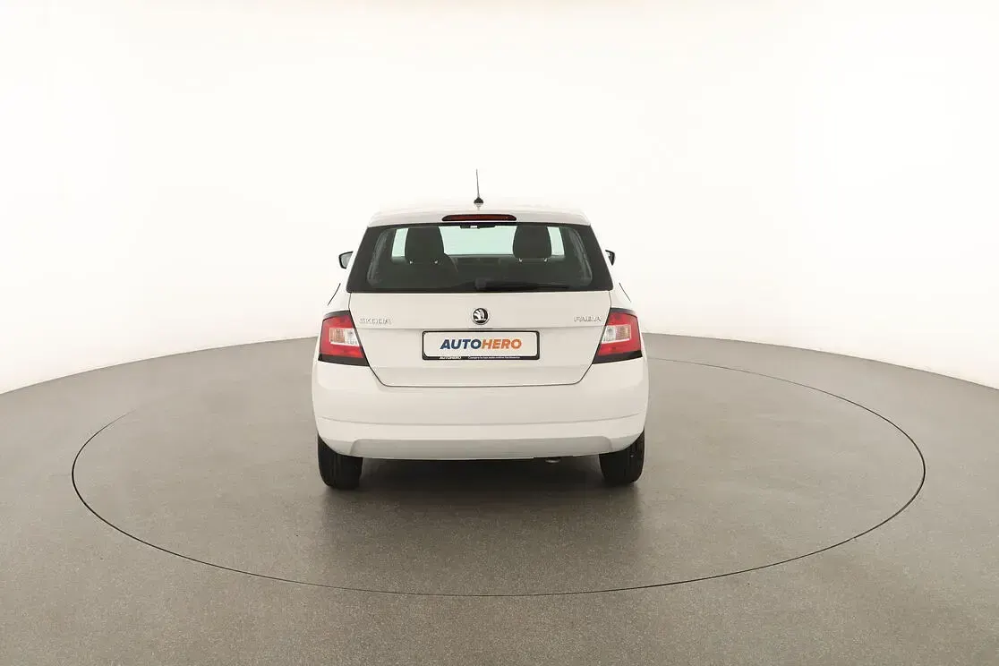 Usata Skoda Fabia Active 75 CV (55 kW) 2018 Bianco Berlina