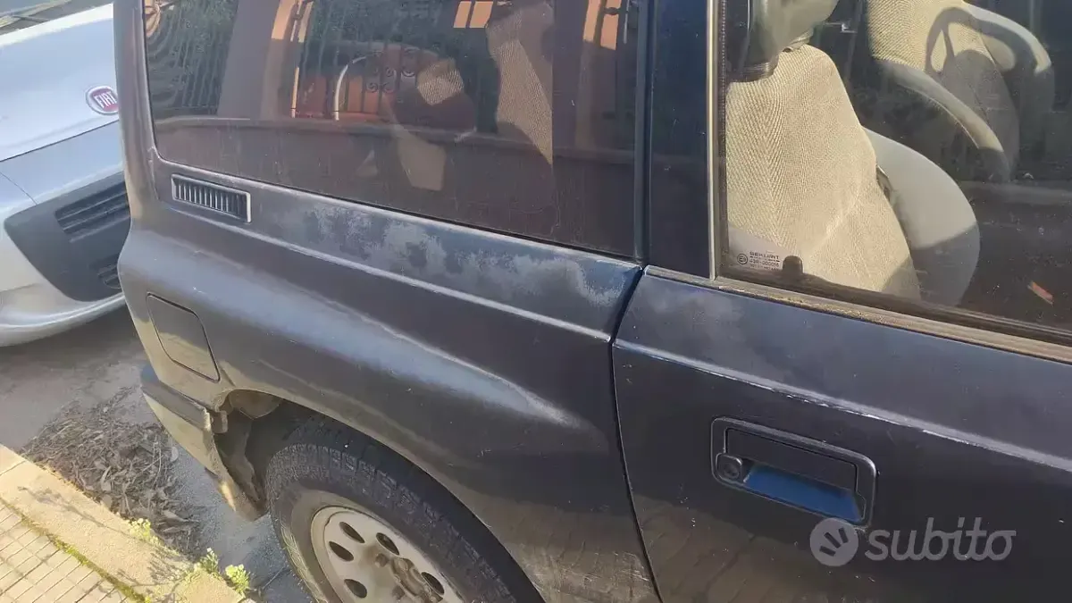 Usata Suzuki Vitara 75 CV (55 kW) 1992 Bluazzurro SUV