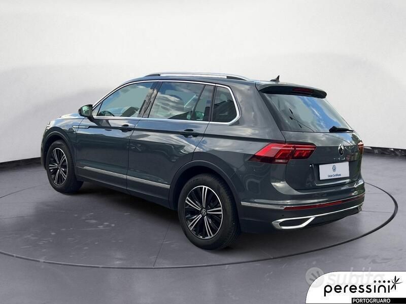 Usata VW Tiguan Elegance 150 CV (110 kW) 2022 Grigio SUV