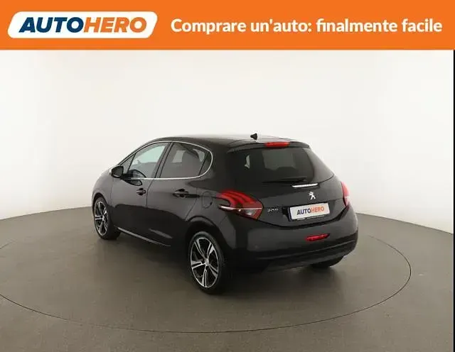 Usata Peugeot 208 Allure 110 CV (80 kW) 2017 Nero Utilitaria
