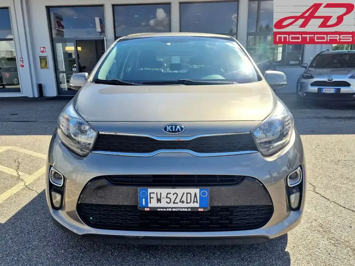 Usata Kia Picanto 67 CV (49 kW) 2019 Grigio Utilitaria