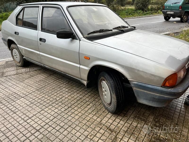 Usata Alfa Romeo 33 1985 Grigio Berlina